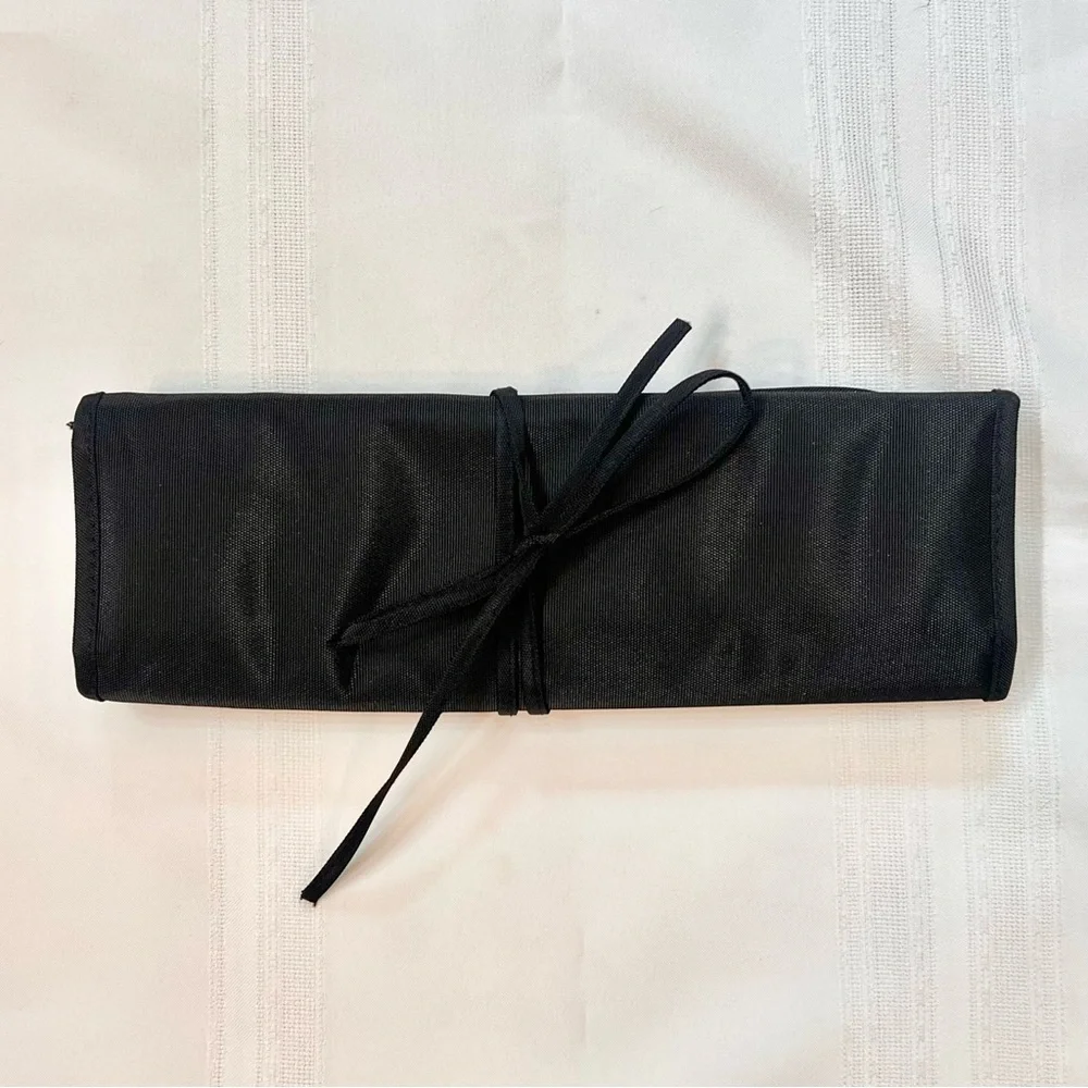 Jewelry Roll Travel Bag Six Zippered‎ Pockets  $5 ADD ON with $15+ Bundle - Picture 4 of 6